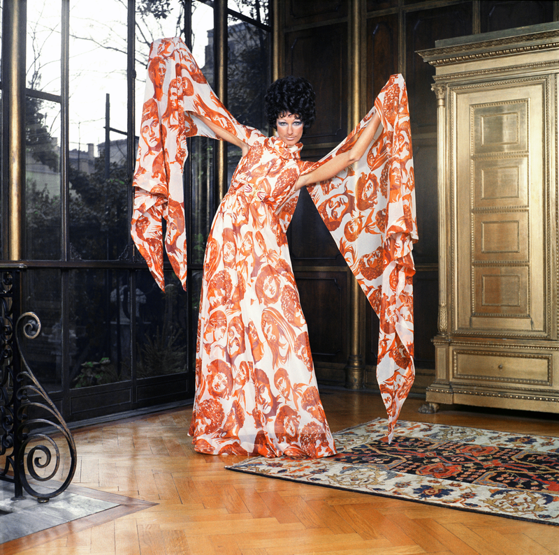 Illustration for article titled This Is a Fucking Great DressÂ